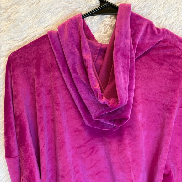 Juicy Couture Magenta Velour Hoodie | XL | Cropped Sleepwear 🩷💗✨ Y2K - Picture 13 of 16